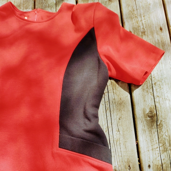 Host Pick⚡Vintage Red + Black Dress - Picture 7 of 11